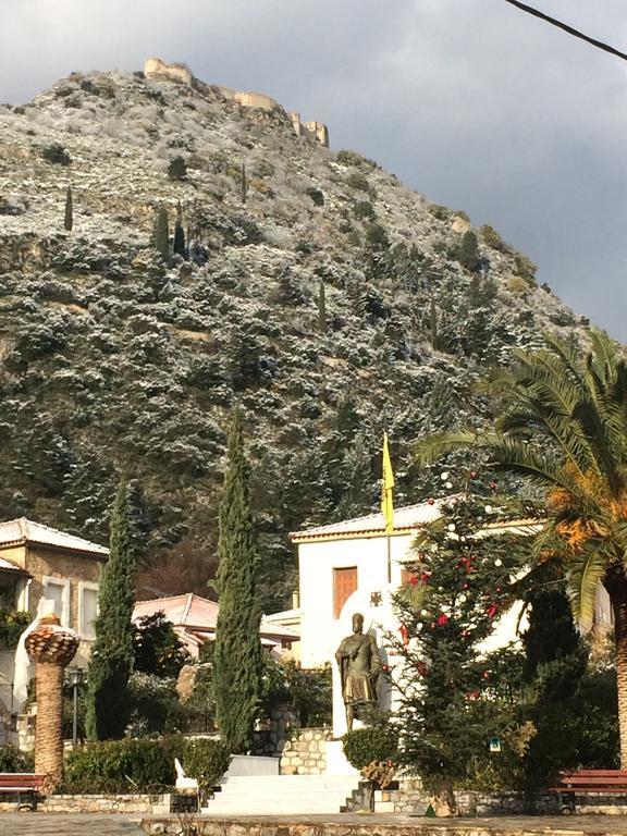 Mystras Inn Eksteriør billede
